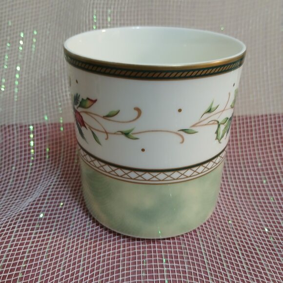 Fitz & Floyd Winter Holiday Porcelain Mug-Holly Berries-1999 - Picture 4 of 7